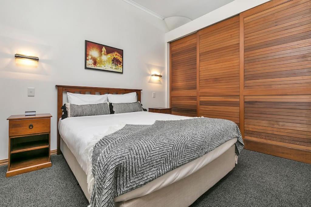Spacious One Bedroom Apartment On Princes Wharf Auckland Bagian luar foto