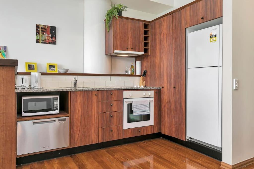 Spacious One Bedroom Apartment On Princes Wharf Auckland Bagian luar foto