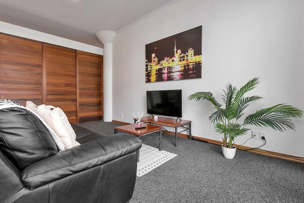 Spacious One Bedroom Apartment On Princes Wharf Auckland Bagian luar foto